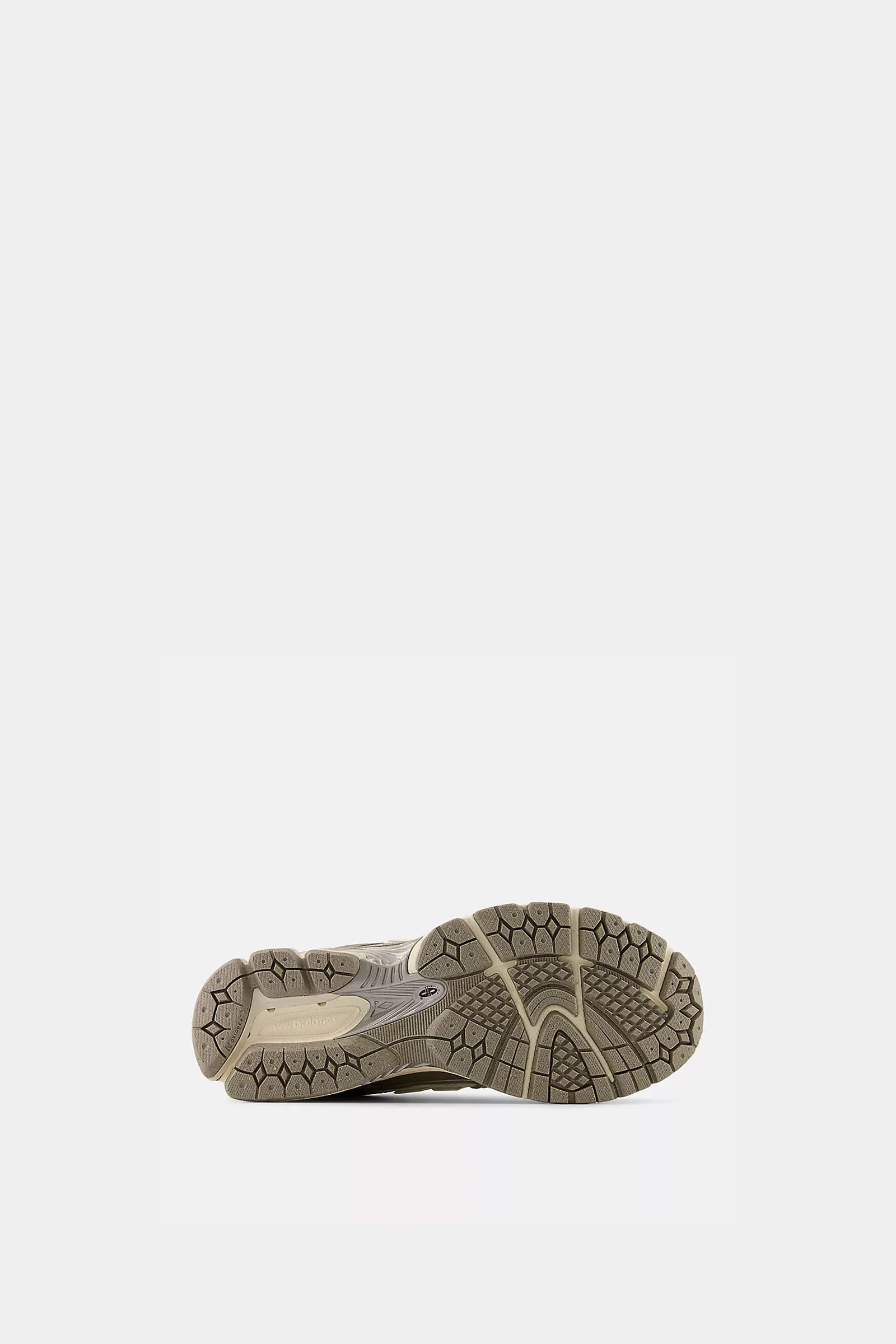 1906R - Image 4