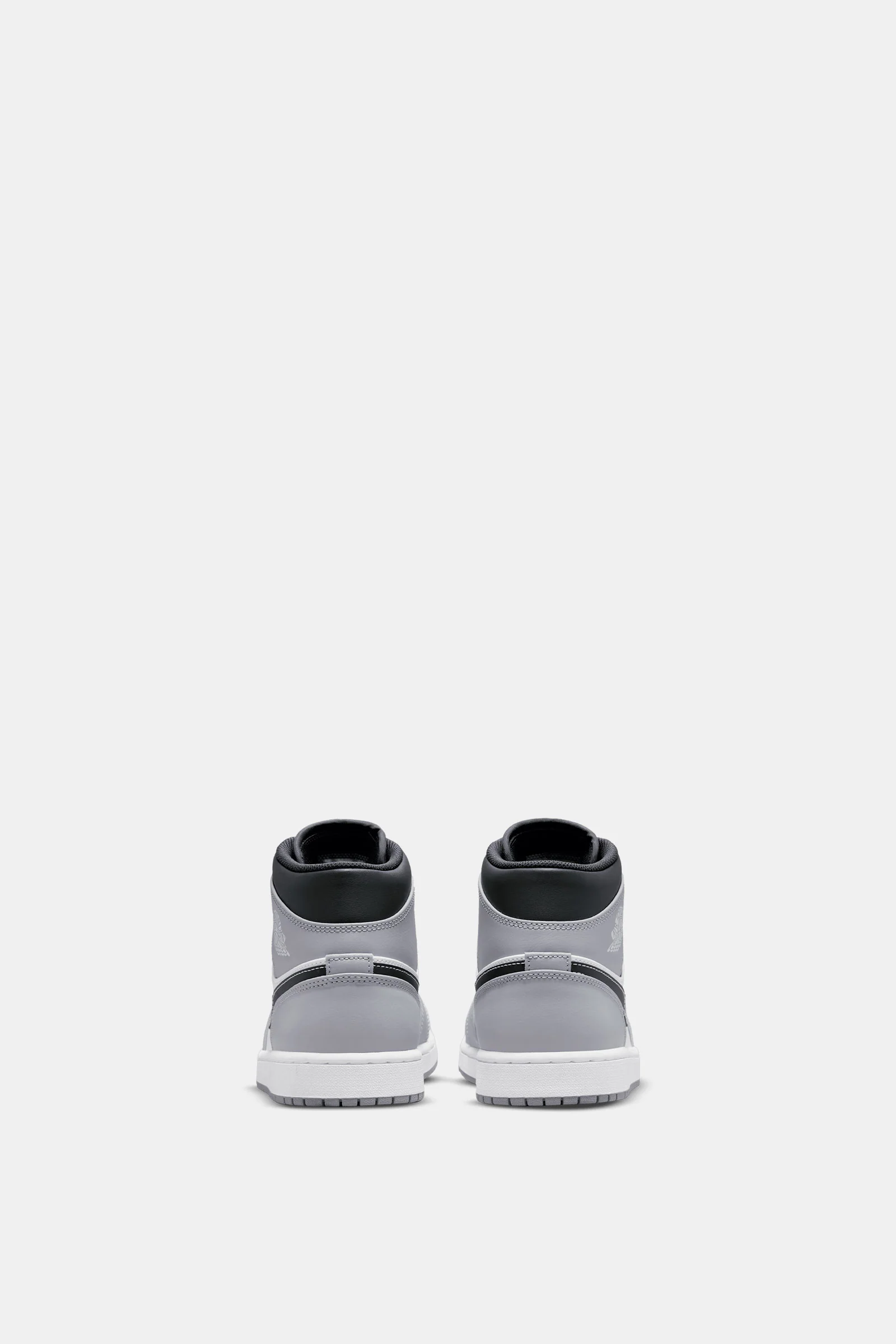 Air Jordan 1 Mid - Image 4