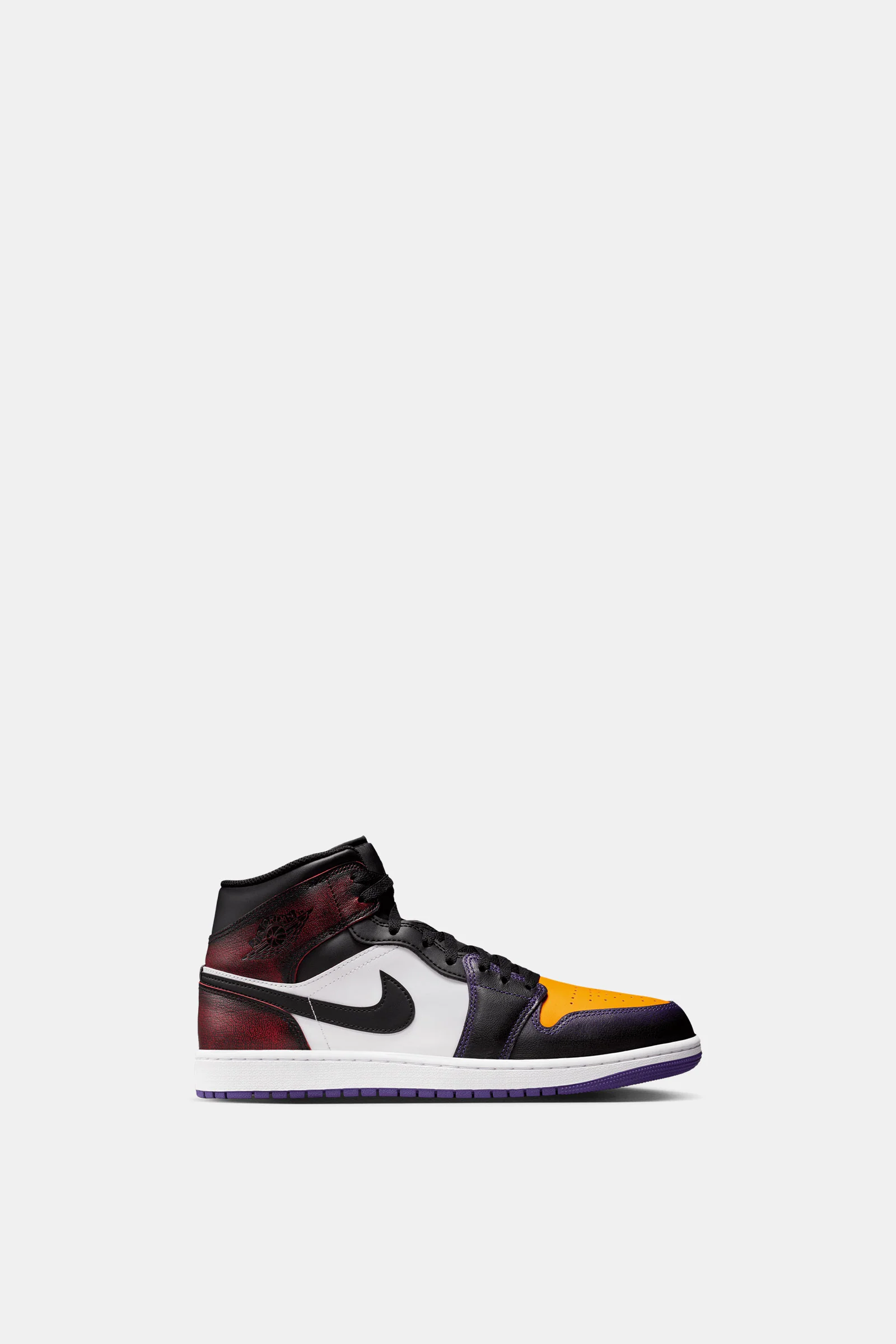 Air Jordan 1 Mid SE