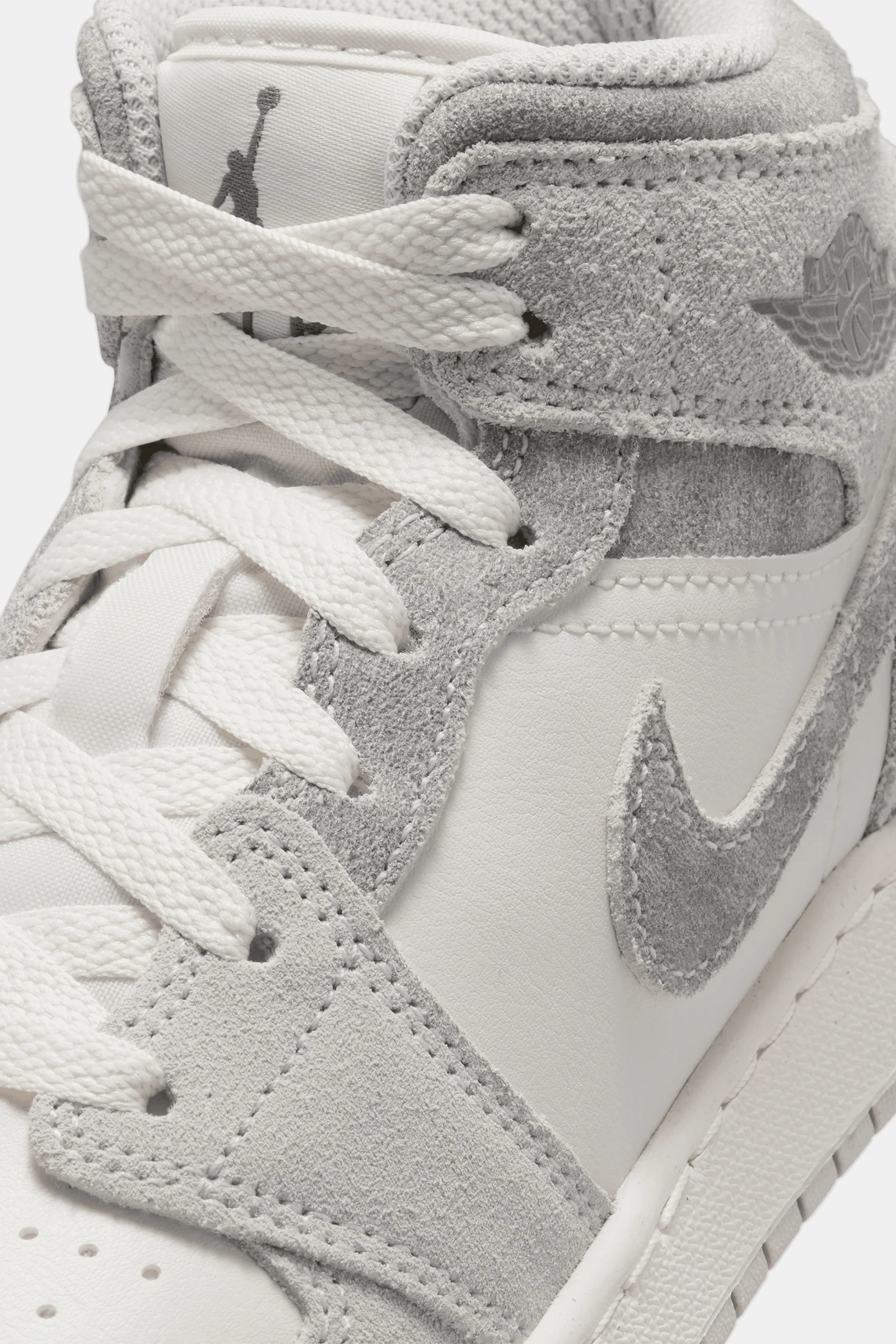 Air Jordan 1 Mid SE (GS) - Image 6