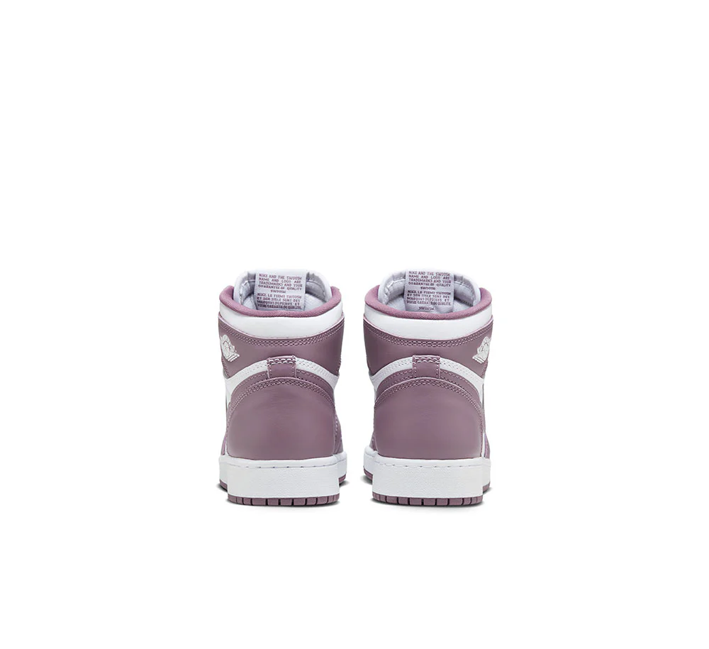 AIR JORDAN 1 RETRO HIGH OG (GS) - Image 4