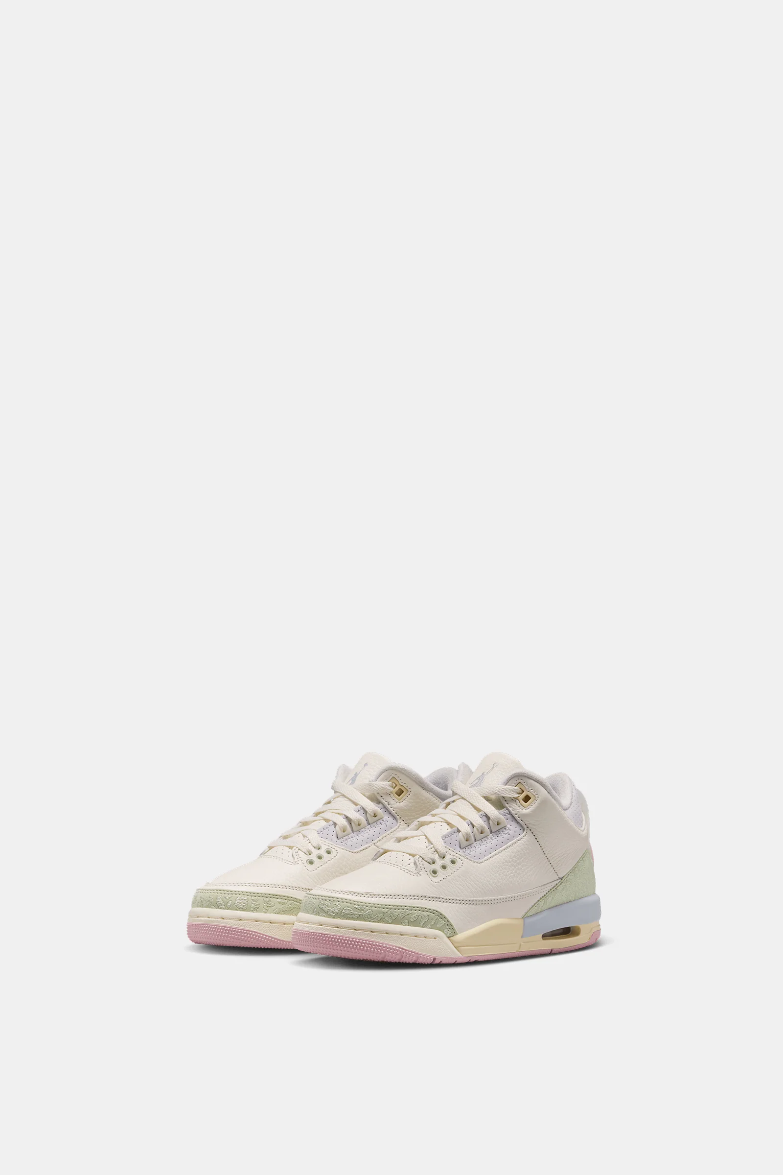 Air Jordan 3 Retro (GS) - Image 2