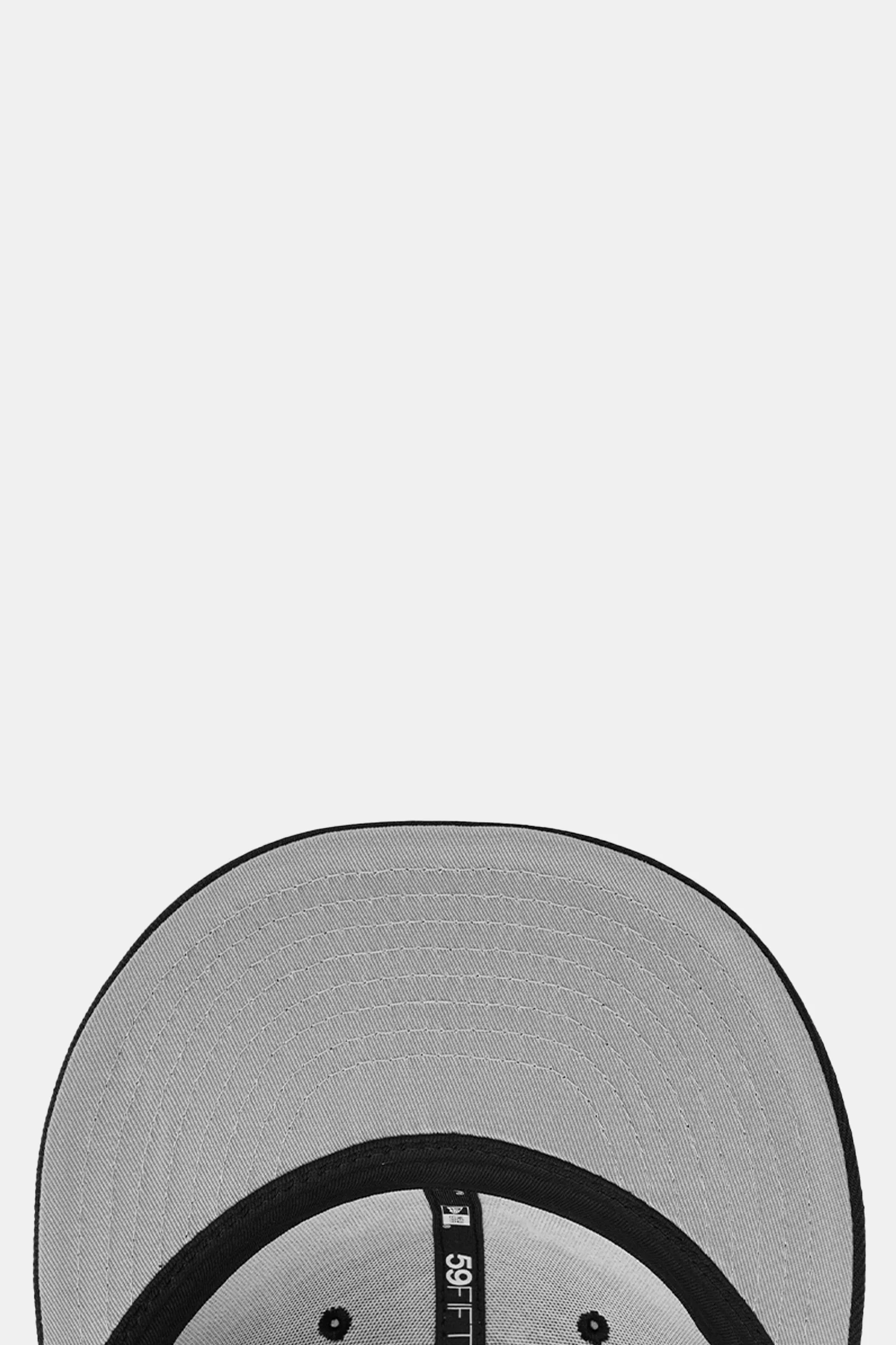New Era Fitted Rocker Hat - Image 4