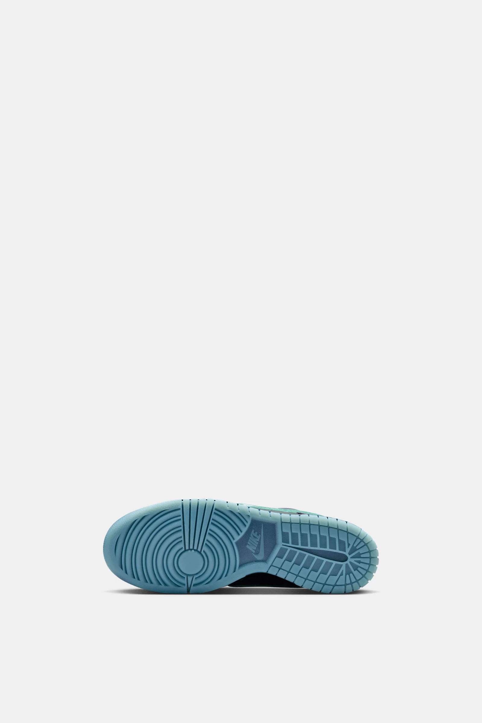 Nike Dunk Low Retro Limited - Image 3