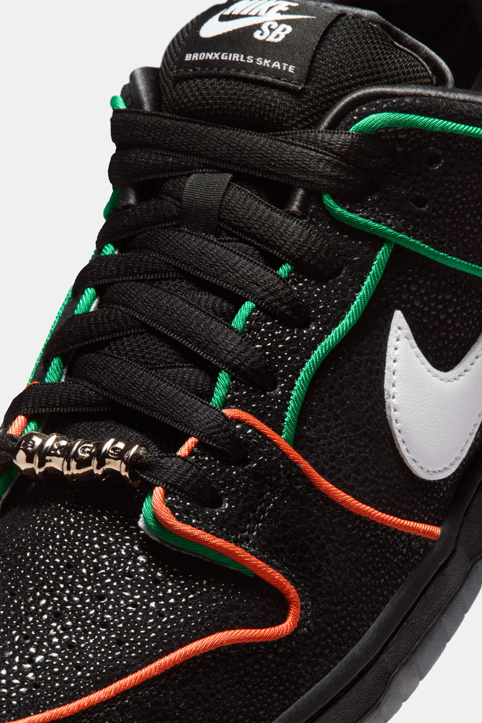 Nike SB Dunk Low Pro x Bronx Girls Skate - Image 7