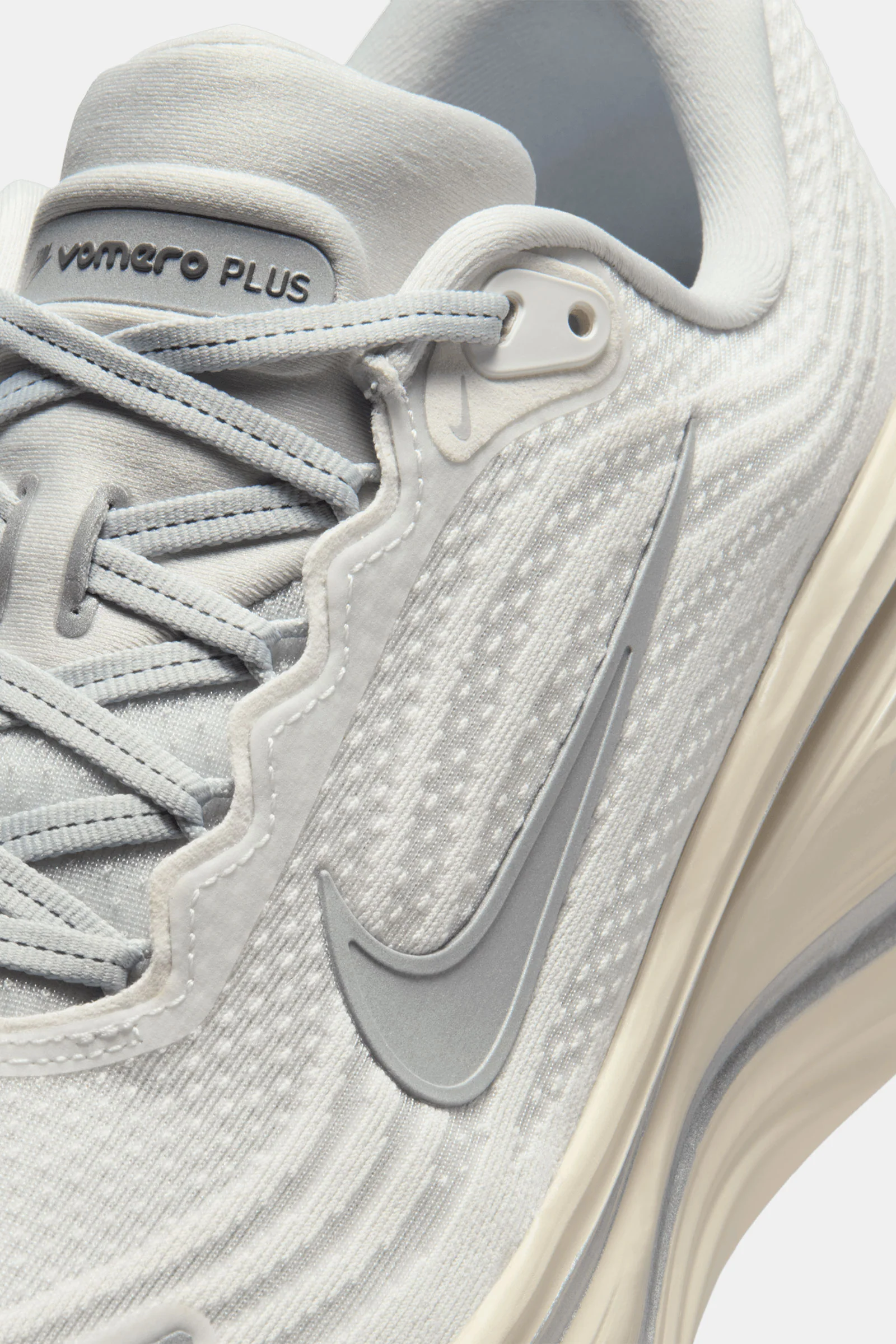 Nike Vomero Plus - Image 7