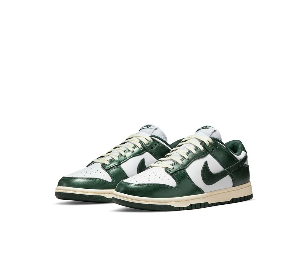 WOMENS NIKE DUNK LOW - Image 2