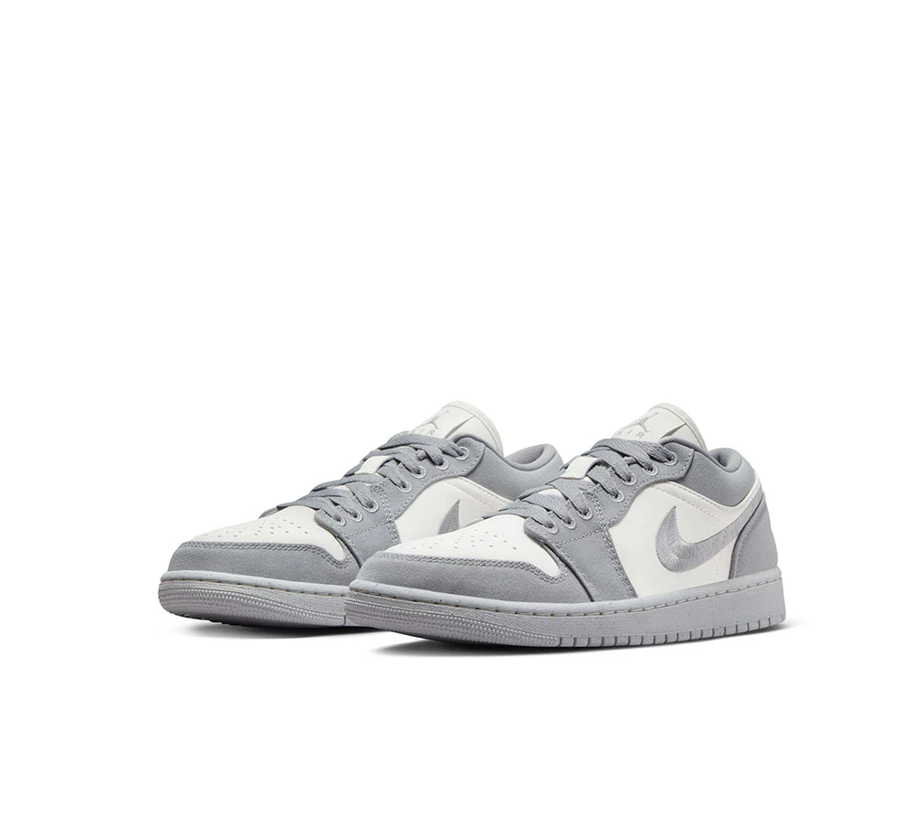 WOMENS AIR JORDAN 1 LOW SE - Image 2