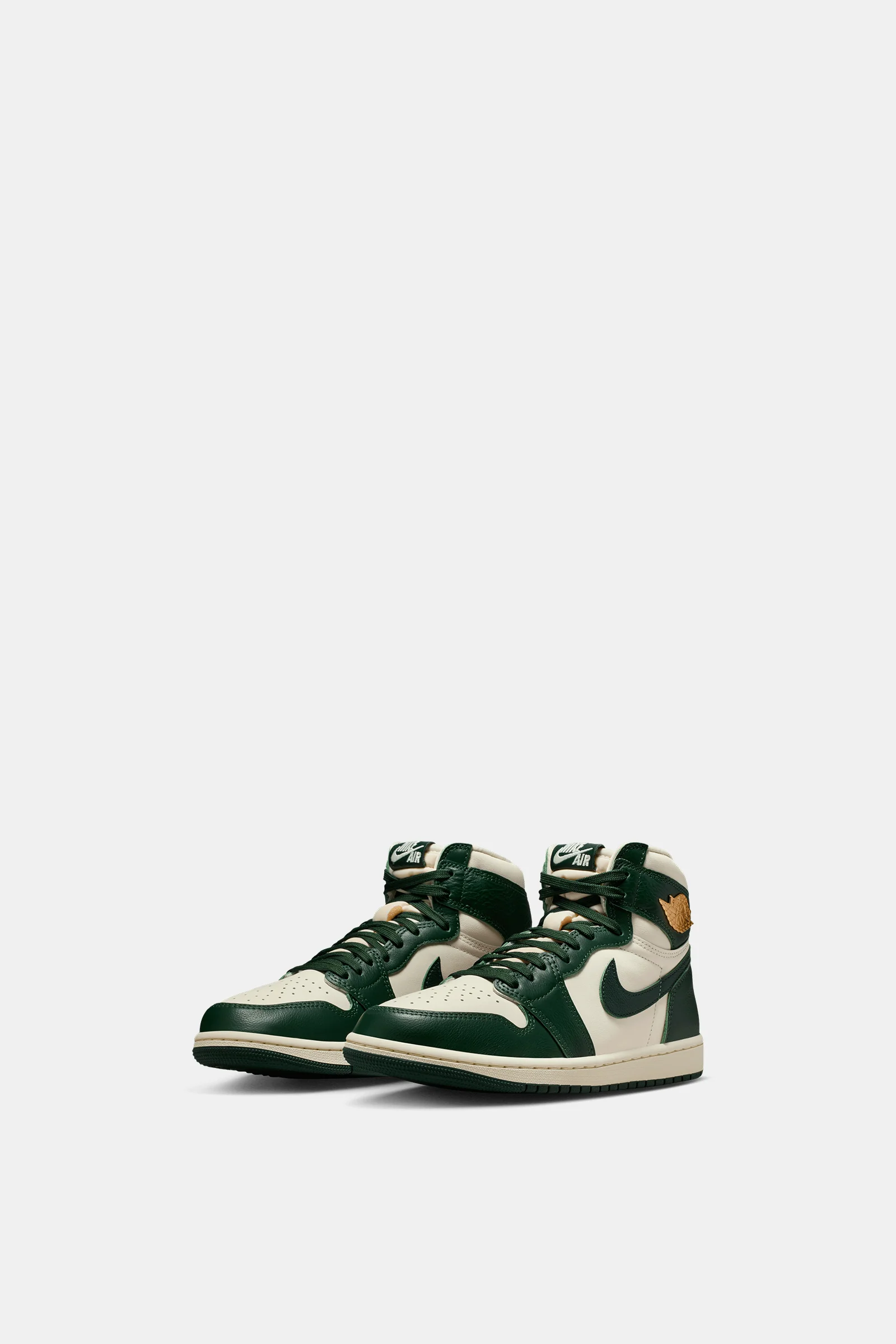 Womens Jordan 1 Retro High OG - Image 2